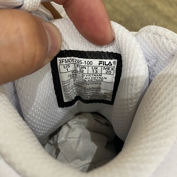 Fila Original Kids  F-14 Hi Top Sneakers NIB BRAND NEW  Sz USA 1 - Picture 10 of 11